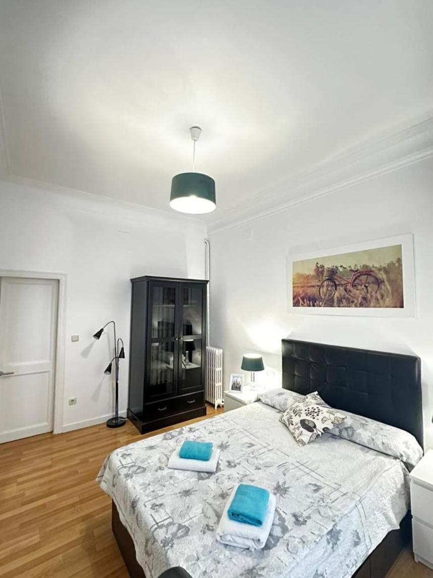 Rooms Tetu Barcelone Extérieur photo